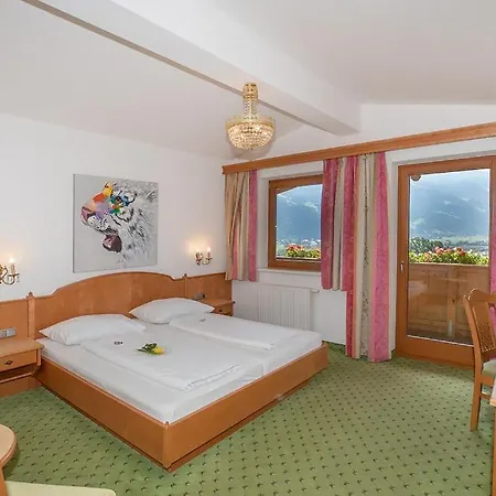 Wiesenhof Hotel