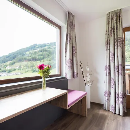 Hotel Wiesenhof Kaltenbach