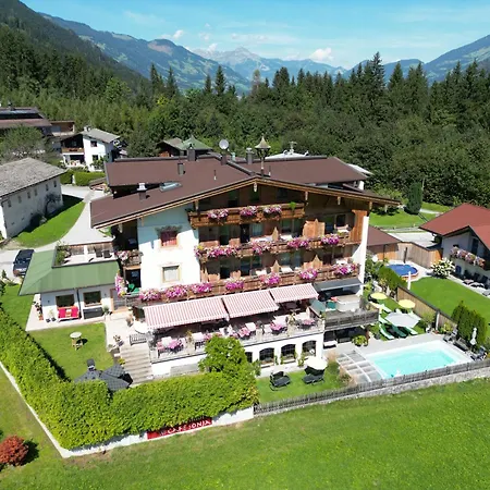 Pension*** Wiesenhof 3* Kaltenbach