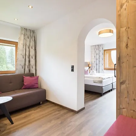 Wiesenhof Szálloda 3*