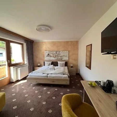 Pension*** Wiesenhof Kaltenbach