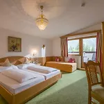 Wiesenhof Hotel 3*